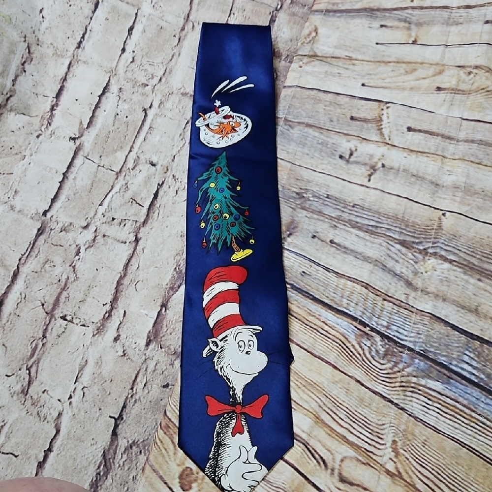 Dr Suess Christmas Tie‎